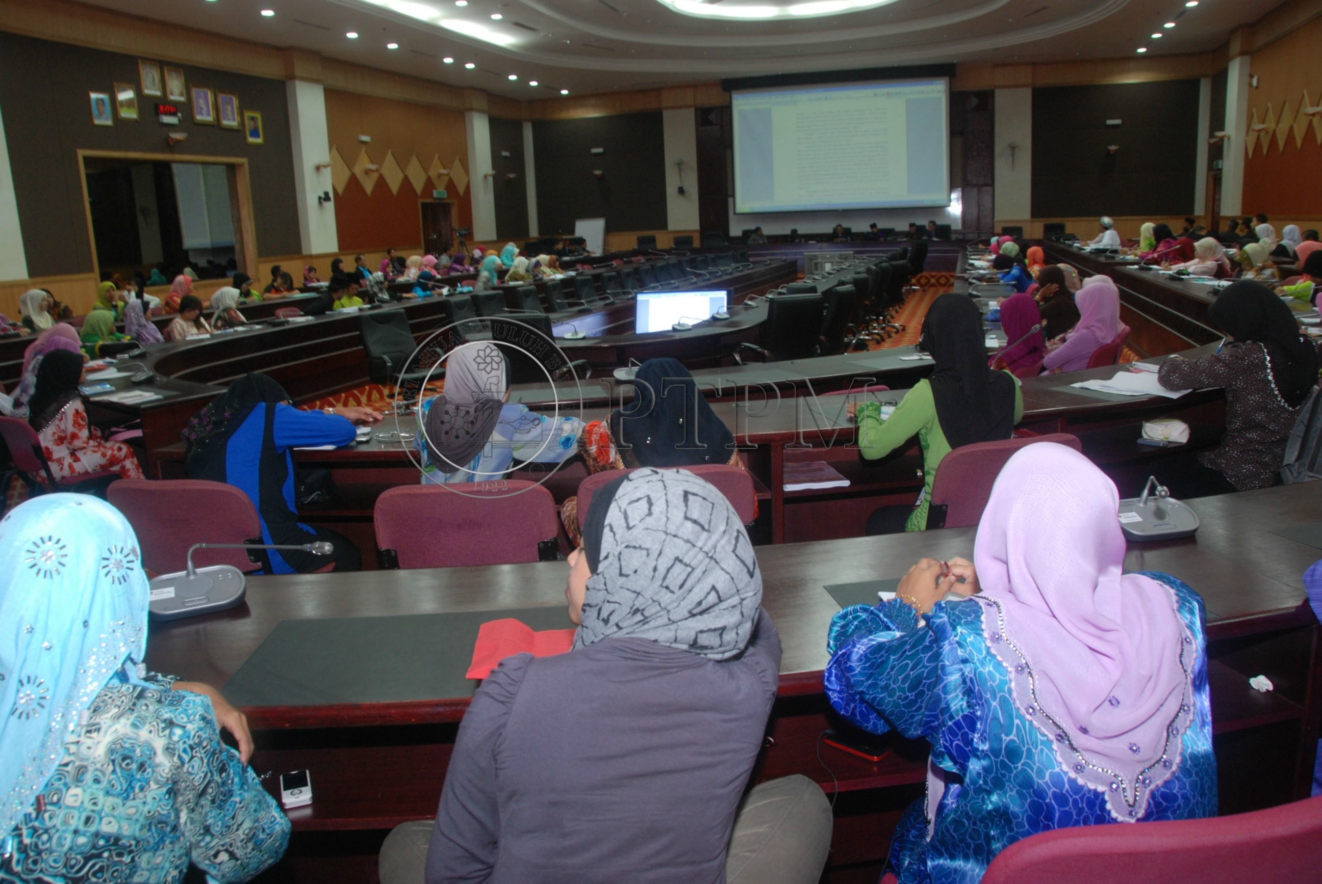 PTPM 11 110 PATRIOTISMA    DSC 5173